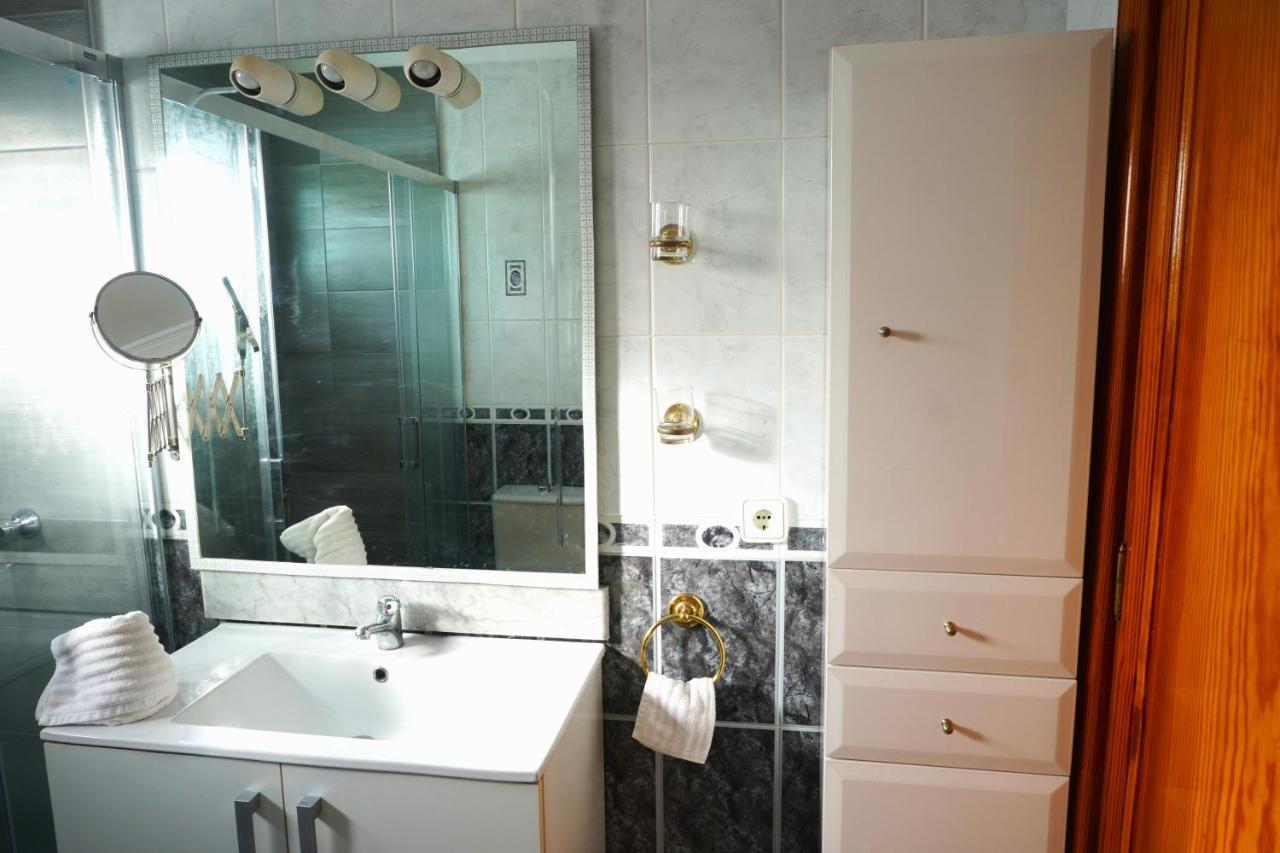 Apartamento Costa, Cerca De La Playa Y Comercios. كوستا تاغيسي المظهر الخارجي الصورة